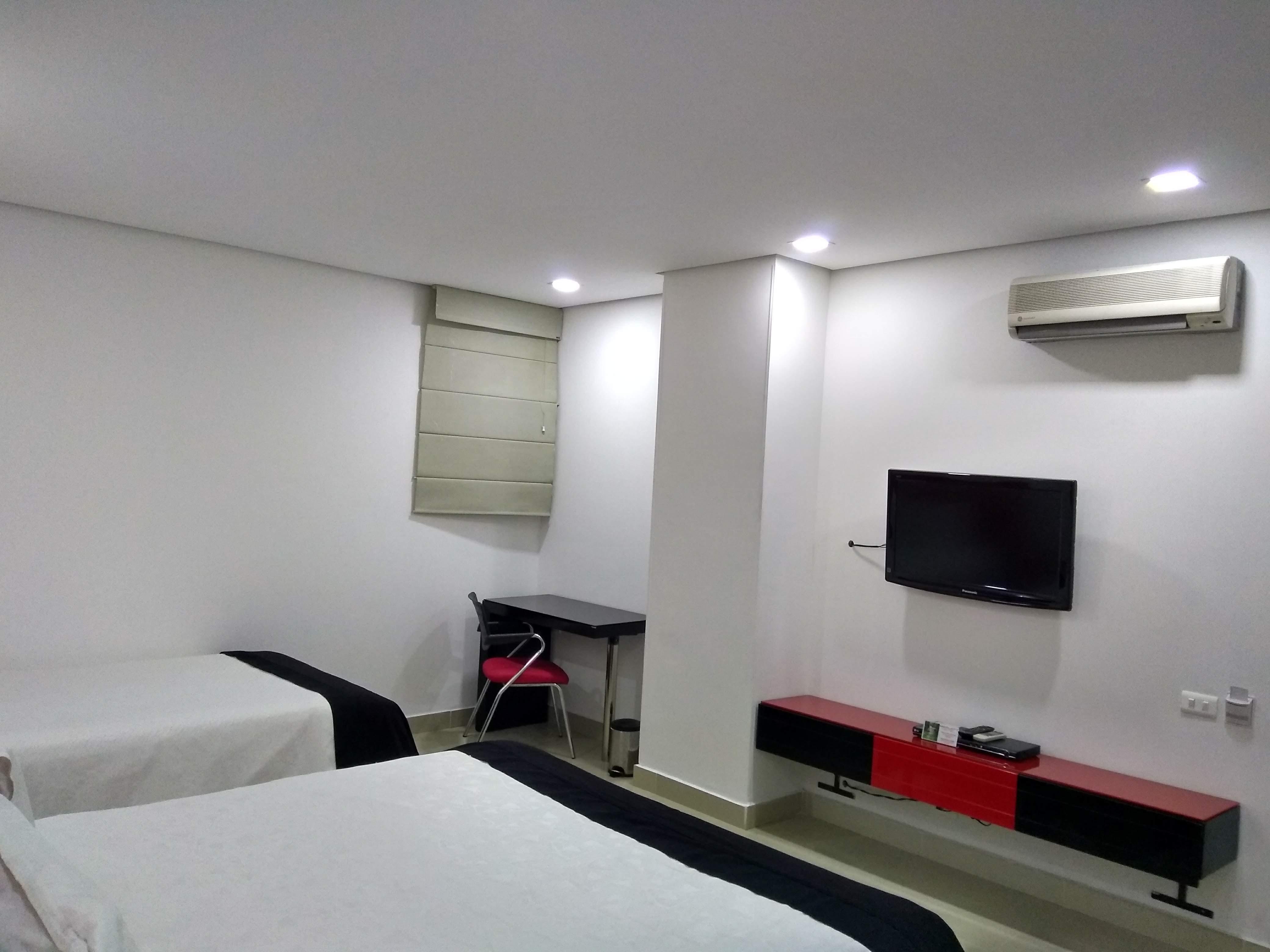 Hotel Merlott 70 Medellin Exterior photo