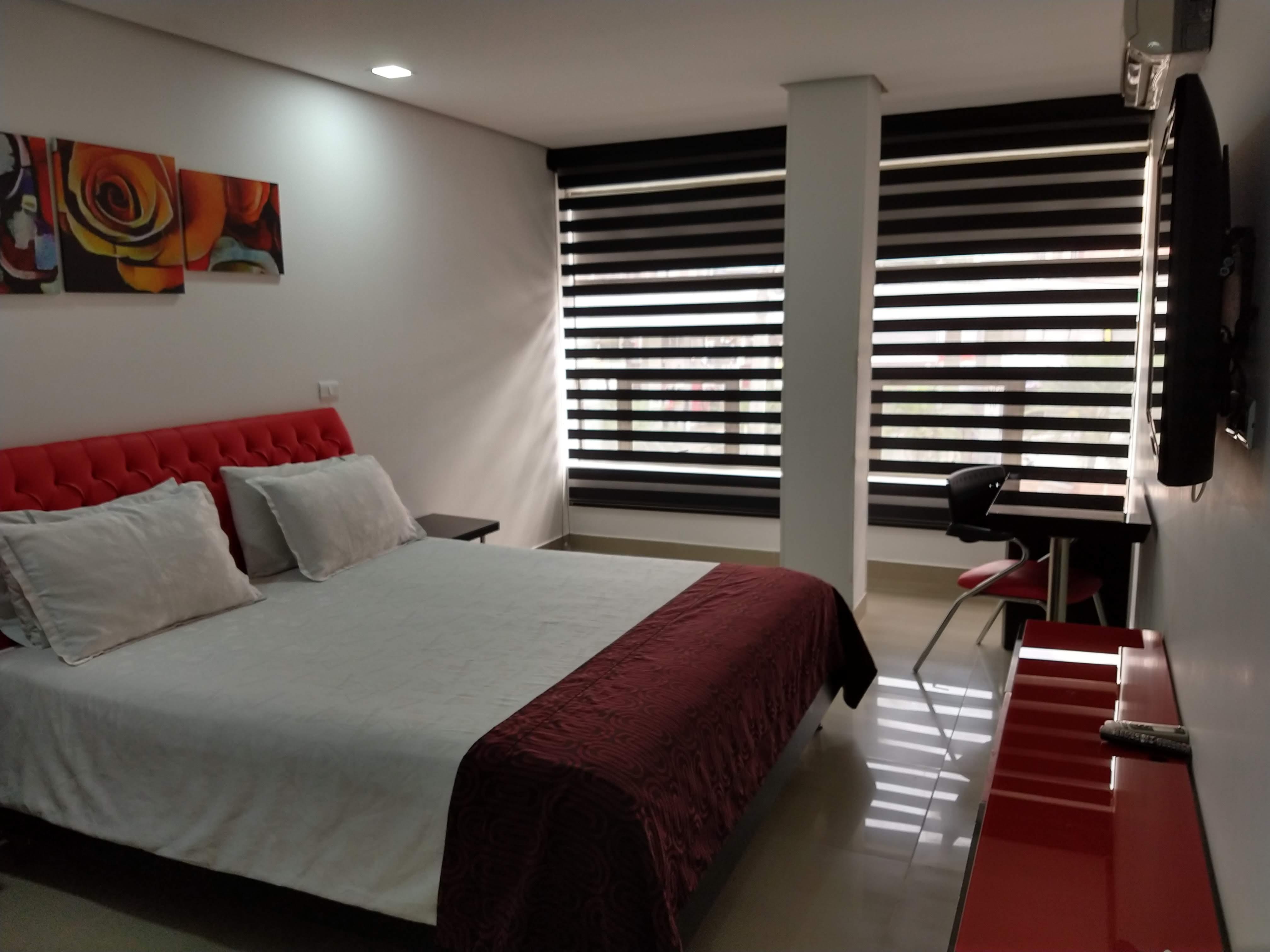 Hotel Merlott 70 Medellin Exterior photo