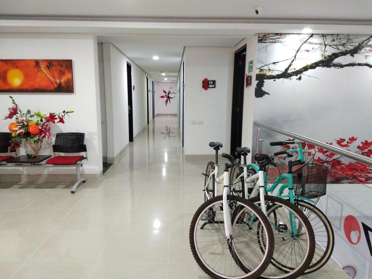 Hotel Merlott 70 Medellin Exterior photo